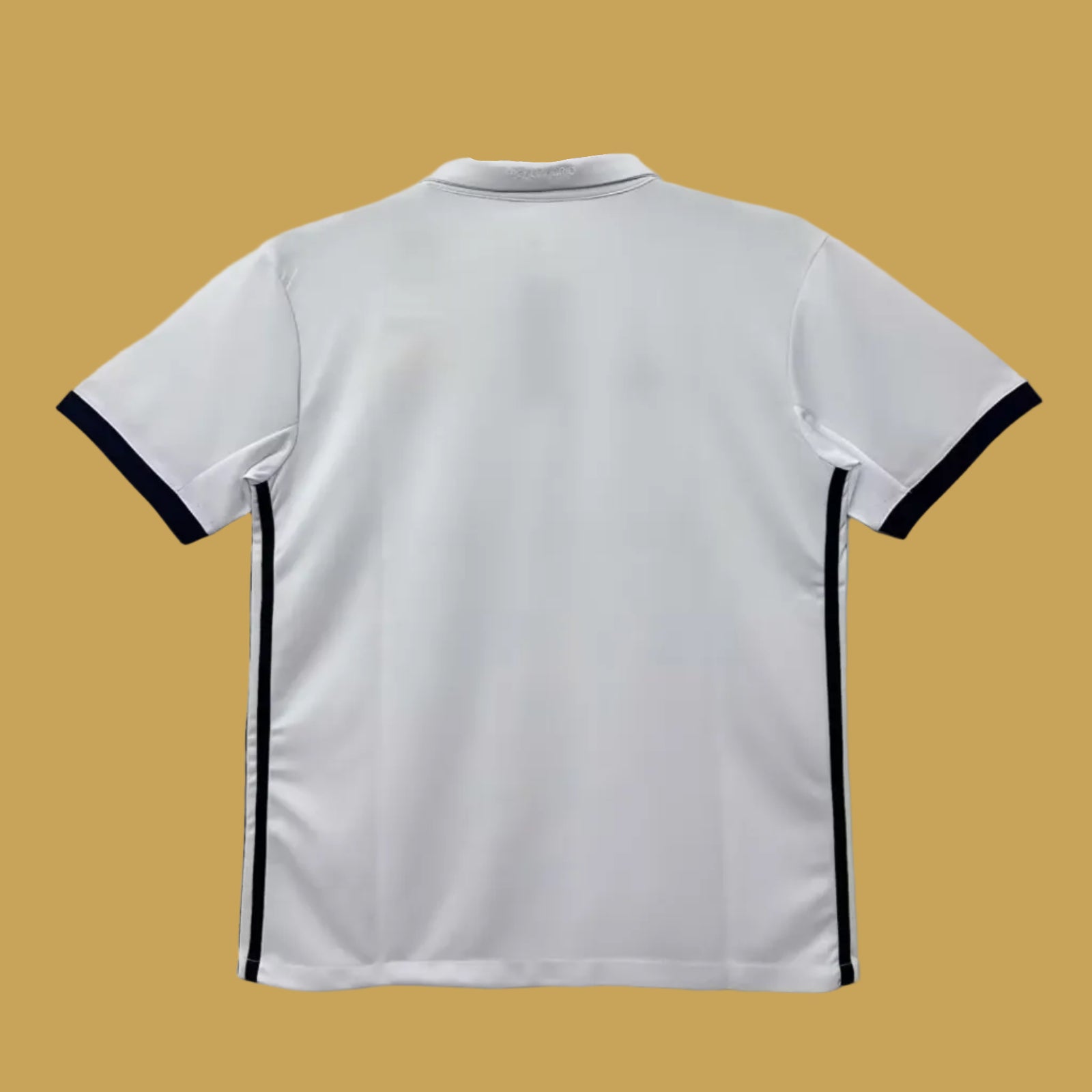 Real Madrid Local - 16/17 (RETRO)