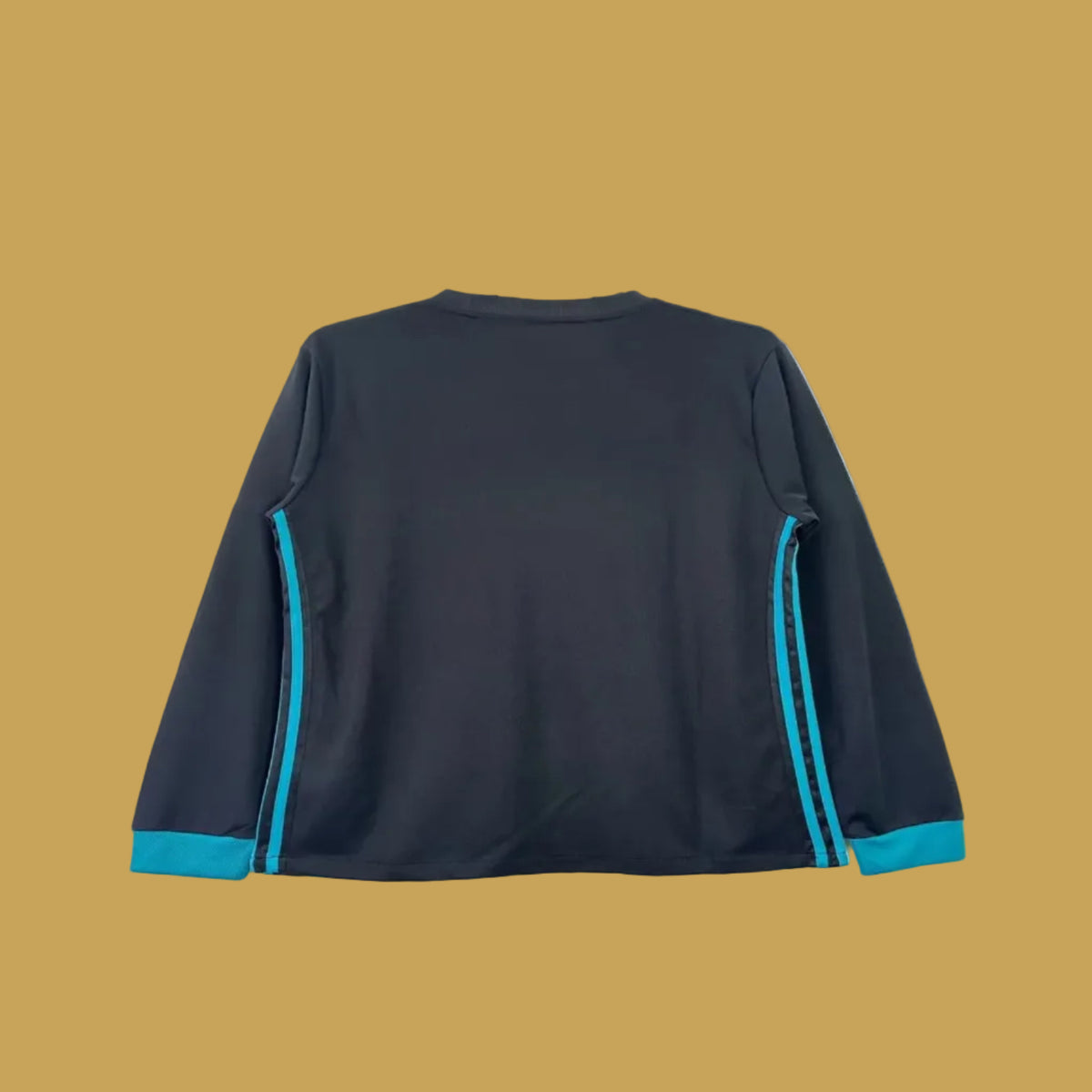 Real Madrid Visitante - 17/18 (RETRO)