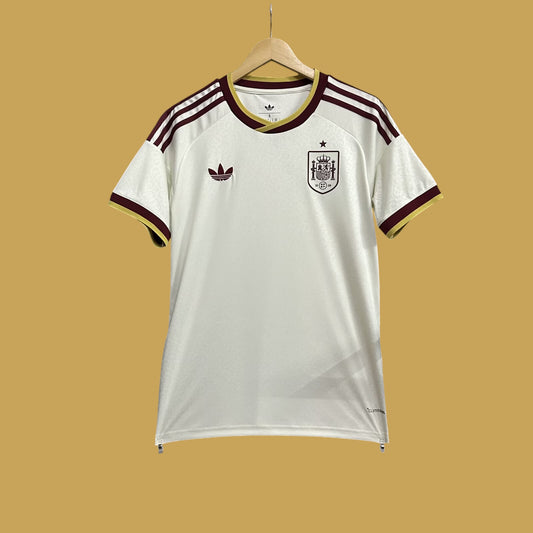 España WC Visitante - 26/27