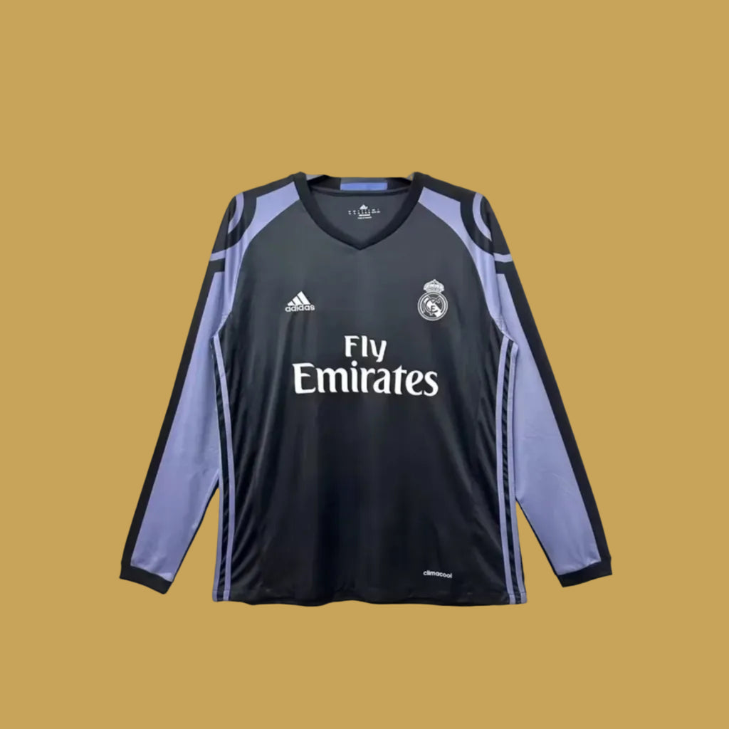 Real Madrid Alternativa - 16/17 (RETRO)